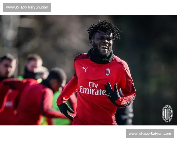 迪弗朗西斯科重返莱切执教，签约两年开启新征程